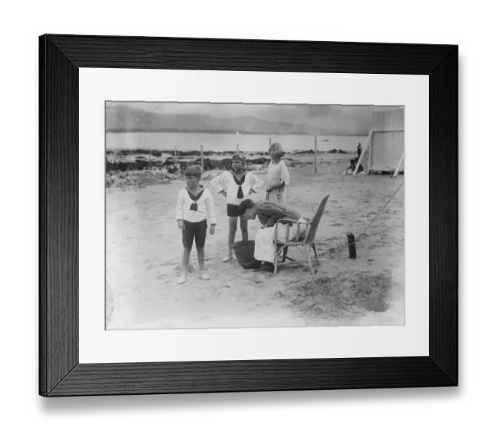 Framed Print : Spanish Royal Familys Summer Holiday at Santander Princess Christina, Prince Juan Framed Print : Spanish Royal Familys Summer Holiday at Santander Princess Christina, Prince Juan