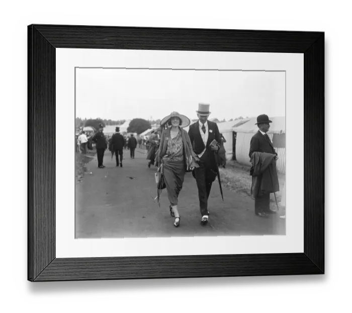 Framed Print : Ascot. The Marchioness of Queensbury and Capt Renton. 20 June 1923 Framed Print : Ascot. The Marchioness of Queensbury and Capt Renton. 20 June 1923