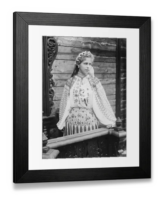 Framed Print : The Queen of Romanian in amateur theatricals. The Queen of Romania as Juliet in Framed Print : The Queen of Romanian in amateur theatricals. The Queen of Romania as Juliet in