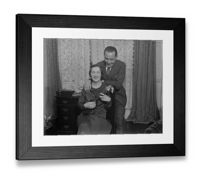 Framed Print : First photograph of Mrs Eddie Fields ( Miss Josephine Trix and her husband ). Mr