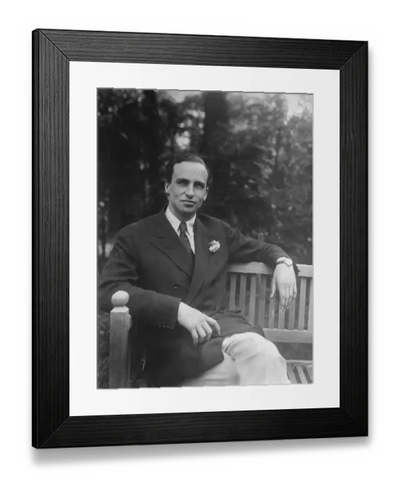 Framed Print : Sir Archibald Sinclair, the unopposed Liberal M P for Caithness. 27 October 1924 Framed Print : Sir Archibald Sinclair, the unopposed Liberal M P for Caithness. 27 October 1924