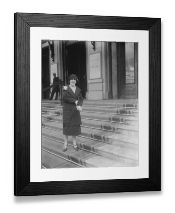 Framed Print : Society on the Riviera. Mrs Gluckman, a well known South African lady, leaving Framed Print : Society on the Riviera. Mrs Gluckman, a well known South African lady, leaving