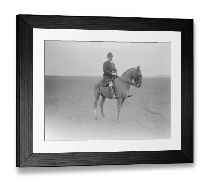 Framed Print : The Waterloo Cup at Altcar Mr Walker, The Judge 21 April 1920 Framed Print : The Waterloo Cup at Altcar Mr Walker, The Judge 21 April 1920