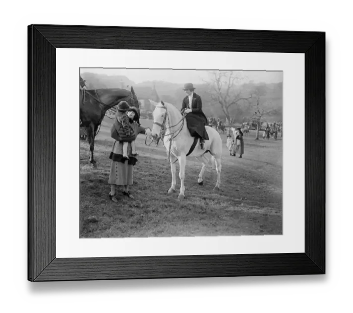 Framed Print : Duke of York at Belvoir Hunt meet at Croxton Park. Lady Anglesey chatting to Mrs George Drummond Framed Print : Duke of York at Belvoir Hunt meet at Croxton Park. Lady Anglesey chatting to Mrs George Drummond