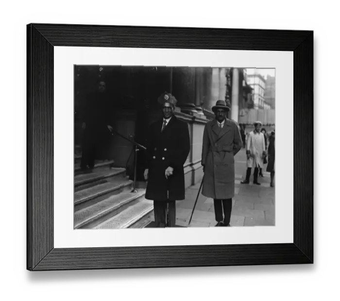 Framed Print : Maharajah of Alwar in London. The Maharajah of Alwar with some of his suite Framed Print : Maharajah of Alwar in London. The Maharajah of Alwar with some of his suite