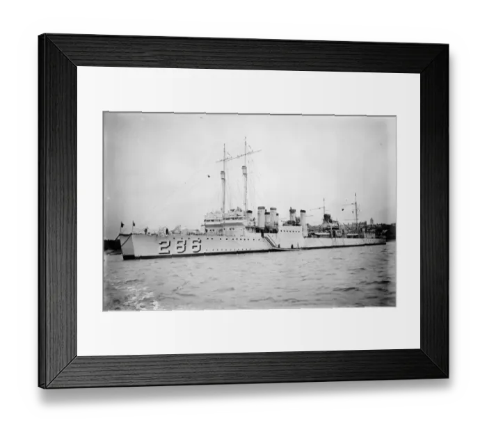 Framed Print : Court martial of Le Bon Emanuel Smith on board US destroyer Lardner (DD-286) Framed Print : Court martial of Le Bon Emanuel Smith on board US destroyer Lardner (DD-286)