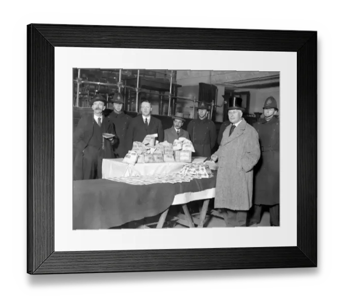 Framed Print : New Tabernacle Sick and Provident Society share out at City Road Headquarters. Mr Framed Print : New Tabernacle Sick and Provident Society share out at City Road Headquarters. Mr