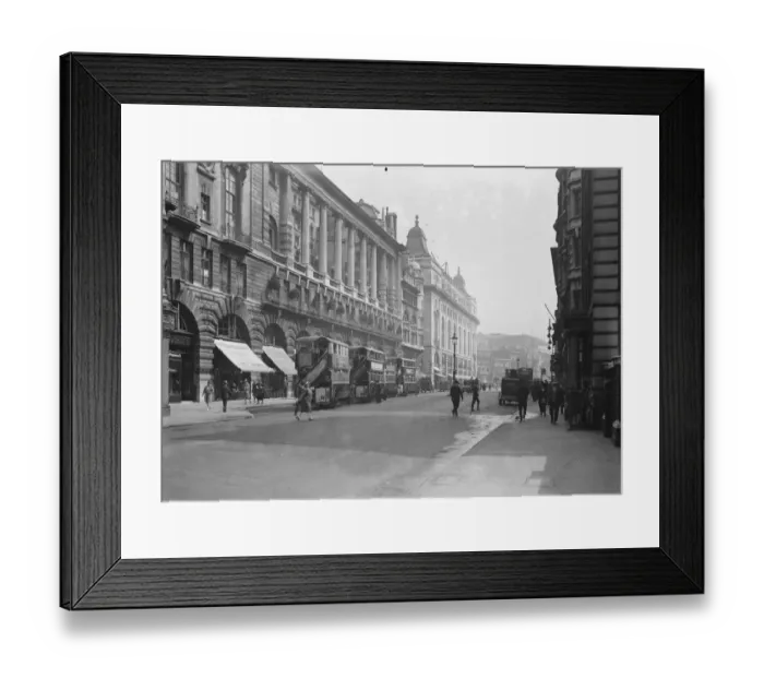 Framed Print : London Piccadilly, Showing Piccadilly Hotel ( left ) 20 May 1927 Framed Print : London Piccadilly, Showing Piccadilly Hotel ( left ) 20 May 1927