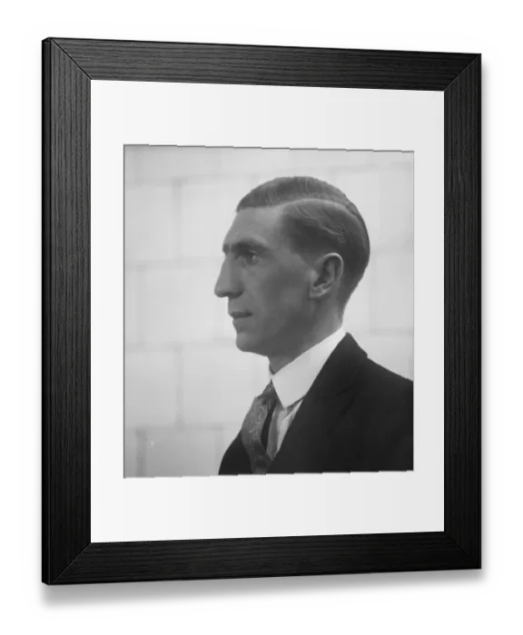 Framed Print : Mr Cox of ADVT department. Central News Staff. 11 February 1927 Framed Print : Mr Cox of ADVT department. Central News Staff. 11 February 1927