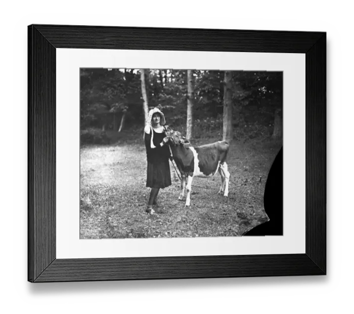 Framed Print : Mrs Sybil Hathaway, the second woman to hold the position of Seigneur of Sark Framed Print : Mrs Sybil Hathaway, the second woman to hold the position of Seigneur of Sark