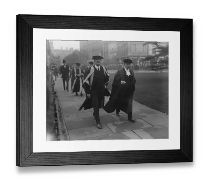 Framed Print : Honorary degrees at Cambridge Lord Allenby and the Vice Chancellor 29 October 1920 Framed Print : Honorary degrees at Cambridge Lord Allenby and the Vice Chancellor 29 October 1920