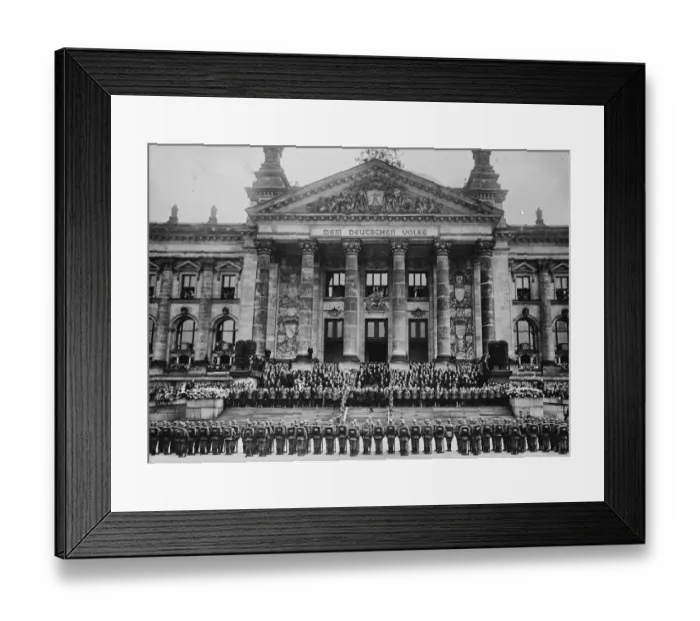 Framed Print : Hindenburg takes the oath WOnderful scenes outside German Reichstag after Field Framed Print : Hindenburg takes the oath WOnderful scenes outside German Reichstag after Field