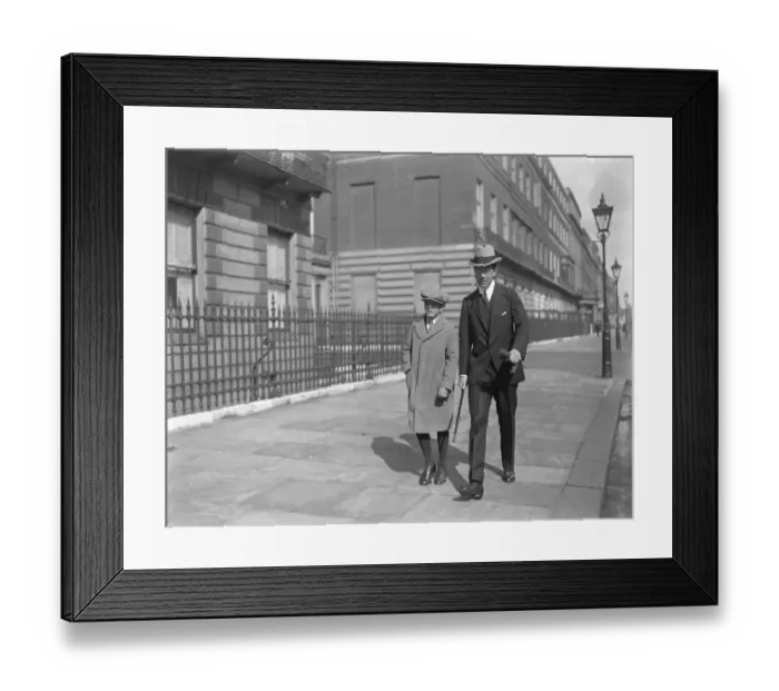 Framed Print : The Crown Prince of Sweden and his son in London The Crown Prince of Sweden and his son Framed Print : The Crown Prince of Sweden and his son in London The Crown Prince of Sweden and his son