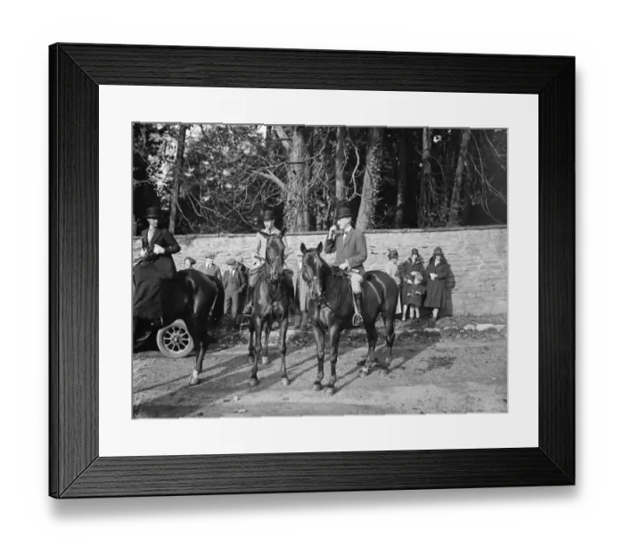 Framed Print : The Duke of York goes hunting. Cubbing Meet of the Pytchley at Welton. 2 November Framed Print : The Duke of York goes hunting. Cubbing Meet of the Pytchley at Welton. 2 November