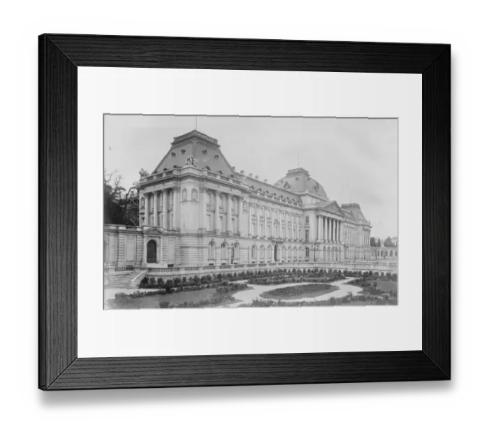 Framed Print : Brussels The Royal Palace where king and Queen will stay during their visit to Belgium Framed Print : Brussels The Royal Palace where king and Queen will stay during their visit to Belgium