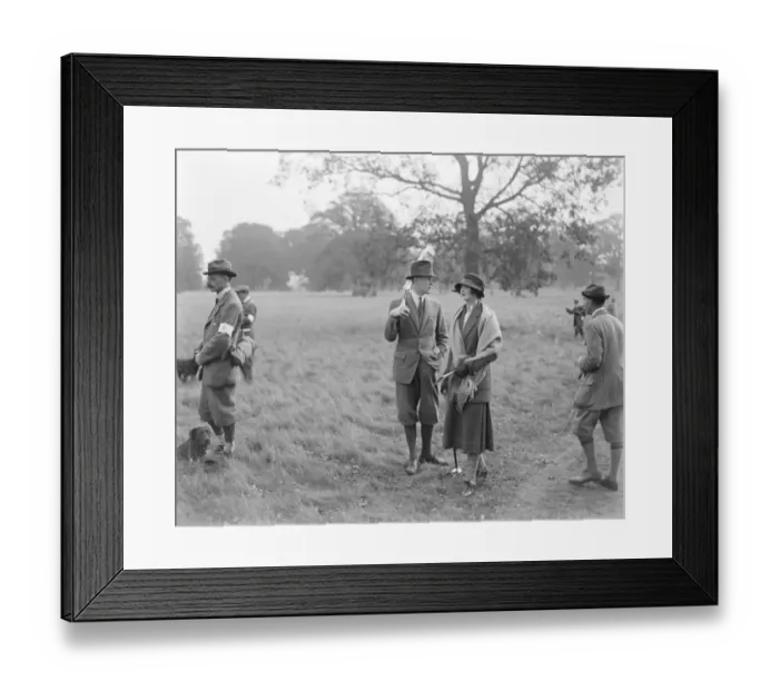 Framed Print : Retriever trials on Ludlowss estate Shropshire Sir Victor and Lady Warrender 27 Framed Print : Retriever trials on Ludlowss estate Shropshire Sir Victor and Lady Warrender 27