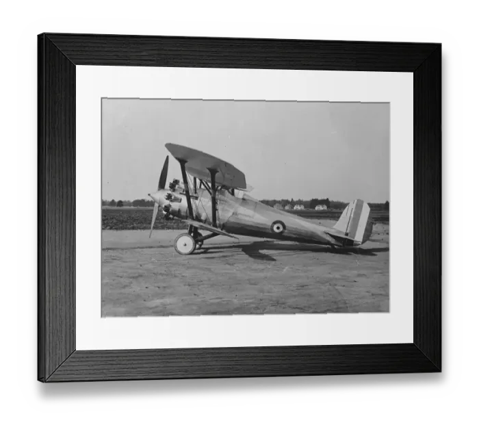 Framed Print : Britains wonderful new fighters for the defence of London. The Bristol Bulldog