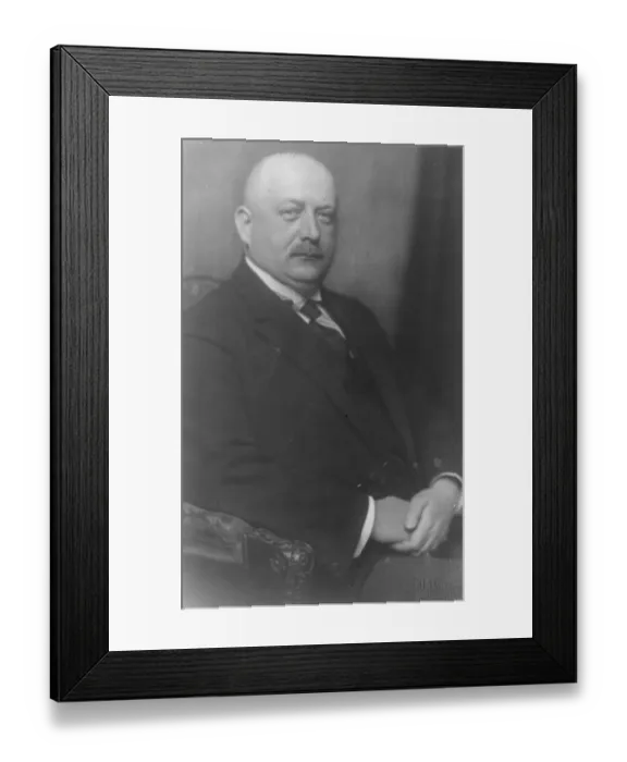 Framed Print : M Josephe Kallay, Czecho Slovakian Minister for Slovakia. 21 December 1925