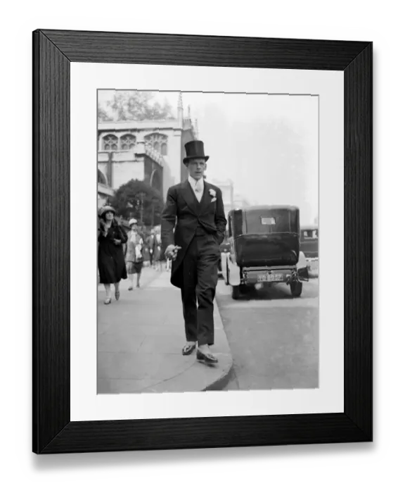 Framed Print : Wedding of Captain Cunningham Reid, M. P. and Miss Mary Ashley at St Margarets, Westminster Framed Print : Wedding of Captain Cunningham Reid, M. P. and Miss Mary Ashley at St Margarets, Westminster