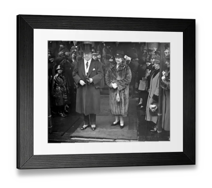 Framed Print : Cutis Brown-Watson wedding at St Columbas Pont Street. The American Ambassador and Mrs Houghton
