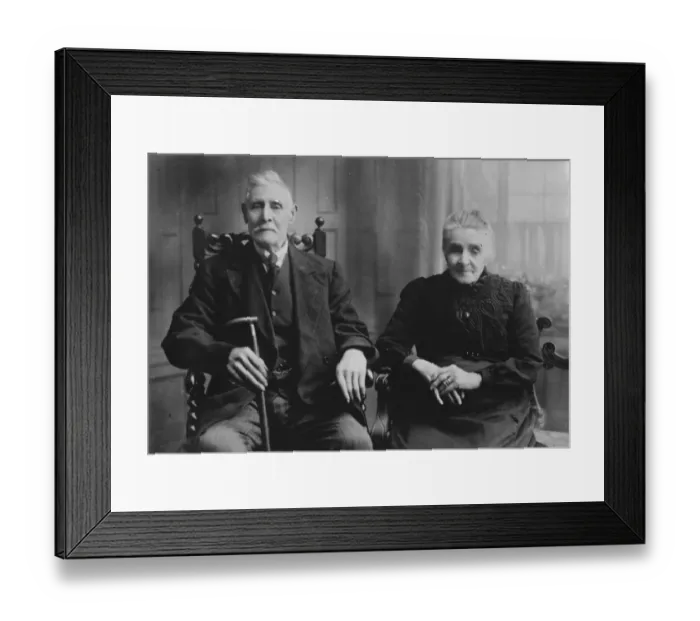Framed Print : Kings congratulations for diamond wedding couple. Mr and Mrs Fullman, of Burham Framed Print : Kings congratulations for diamond wedding couple. Mr and Mrs Fullman, of Burham