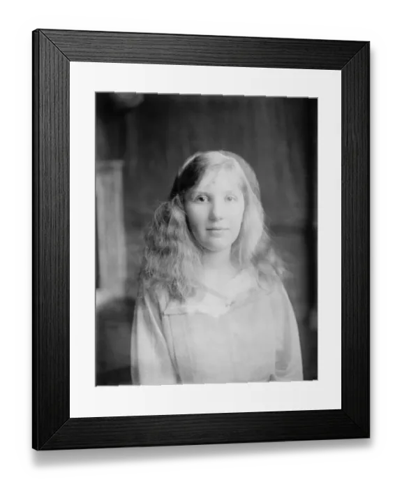 Framed Print : The Royal Wedding Lady Elizabeth Bowes Lyon will be attending by 8 bridesmaids