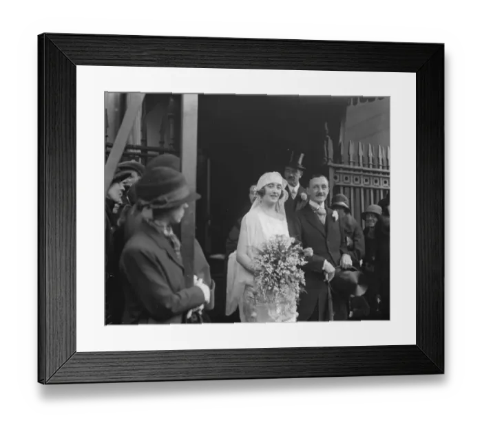 Framed Print : Welsh bride for Lord Blyths son. The Hon R Blyth and Miss C M Gibson were married