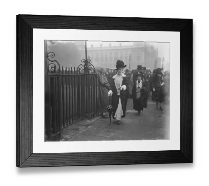 Framed Print : Wedding of the year. The Honourable Monica Grenfell was married at St Margaret Framed Print : Wedding of the year. The Honourable Monica Grenfell was married at St Margaret