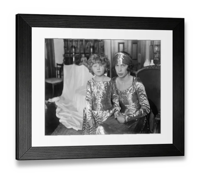 Framed Print : Miss Paula Gellibrand and the Marquis de Casamaury were married at St James Church Framed Print : Miss Paula Gellibrand and the Marquis de Casamaury were married at St James Church