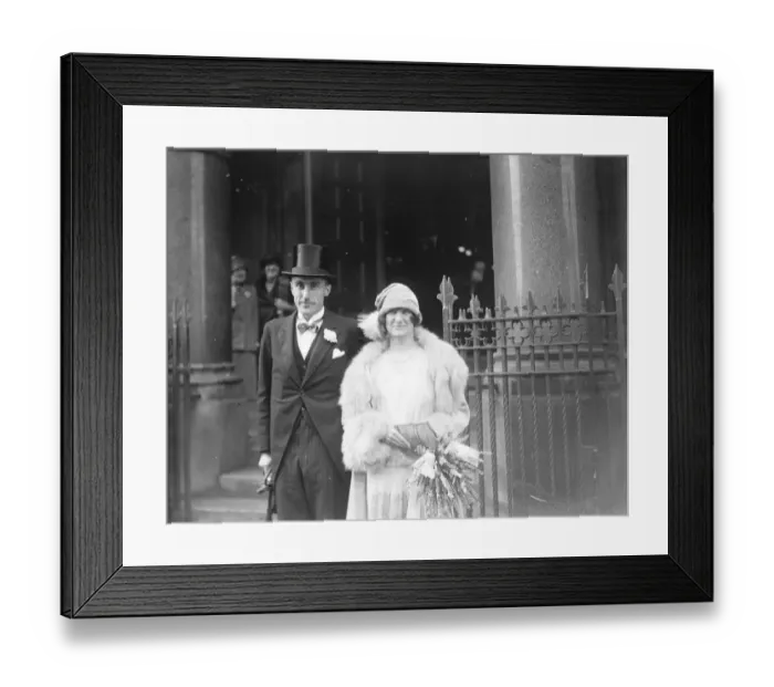 Framed Print : Wedding. At St Columas Church, Pont Street, Mr C Shakespeare was married to Framed Print : Wedding. At St Columas Church, Pont Street, Mr C Shakespeare was married to