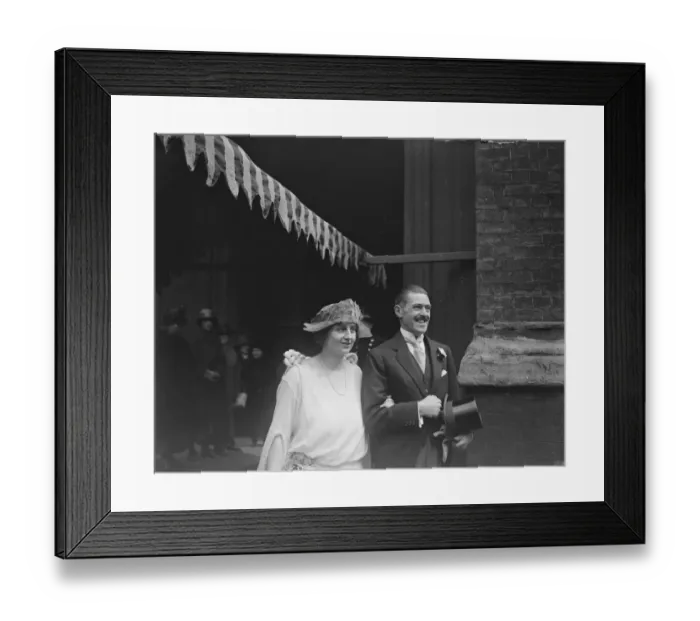 Framed Print : Lady Lucas - Tooth weds. Captain J G Smyth Osbourne of the Royal Welsh Fusiliers Framed Print : Lady Lucas - Tooth weds. Captain J G Smyth Osbourne of the Royal Welsh Fusiliers