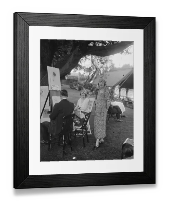 Framed Print : Lady Idina Gordon to marry again 8 September 1923 Framed Print : Lady Idina Gordon to marry again 8 September 1923
