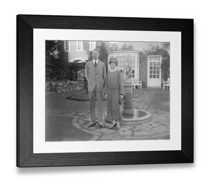 Framed Print : Lord Carnegie and his bride ( Princess Maud ) spend part of their honeymoon at Hull place Framed Print : Lord Carnegie and his bride ( Princess Maud ) spend part of their honeymoon at Hull place