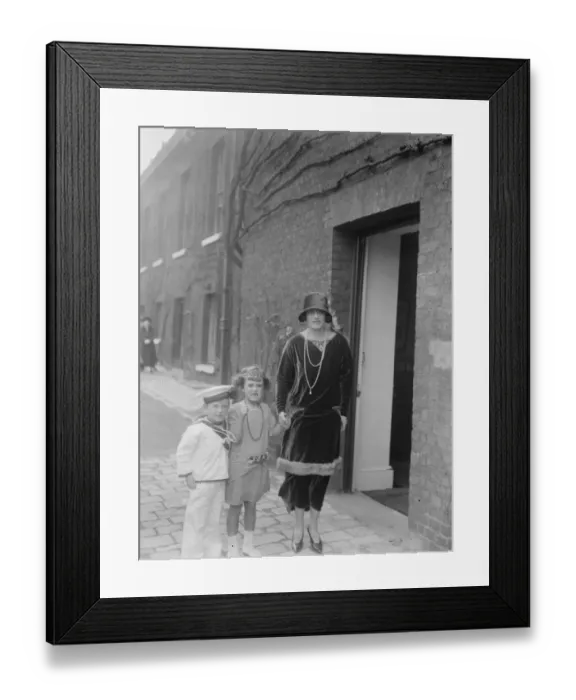 Framed Print : Lady Louise Mountbatten weds the Crown Prince of Sweden. The Marchioness of Milford Framed Print : Lady Louise Mountbatten weds the Crown Prince of Sweden. The Marchioness of Milford