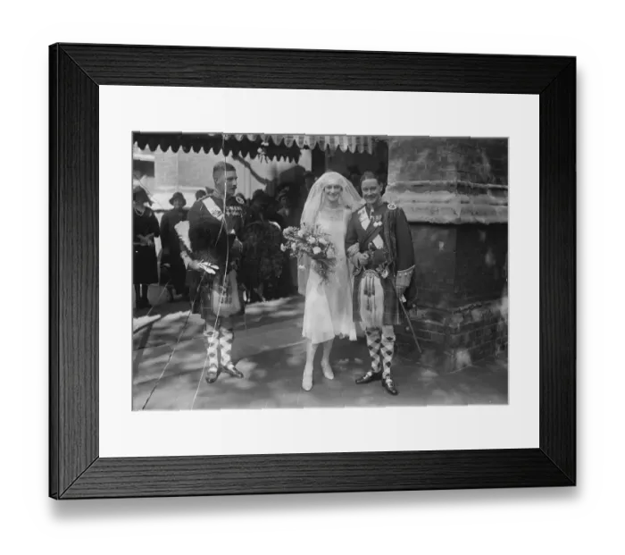Framed Print : A Seaforth Highlander wedding Captain J W Wolllaston 2nd Battalion. Seaforth Highlander