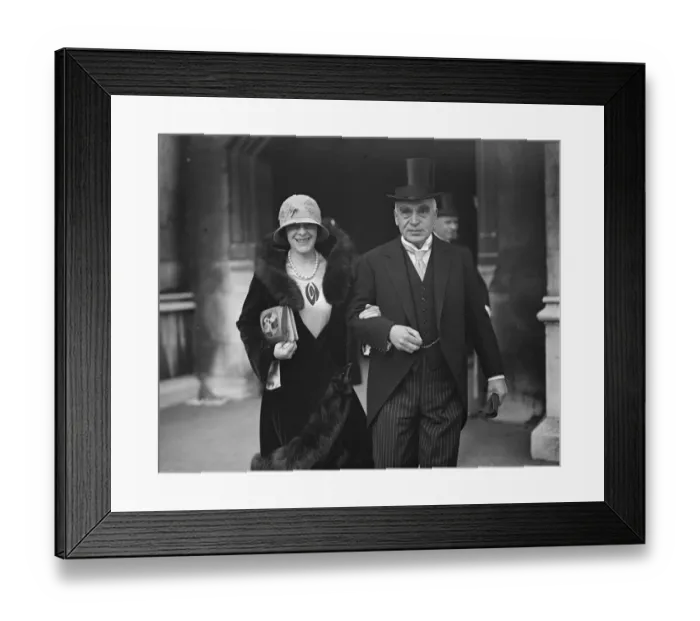 Framed Print : Judge of the High Court weds in the temple. The Honourable Sir Robert Wright Framed Print : Judge of the High Court weds in the temple. The Honourable Sir Robert Wright