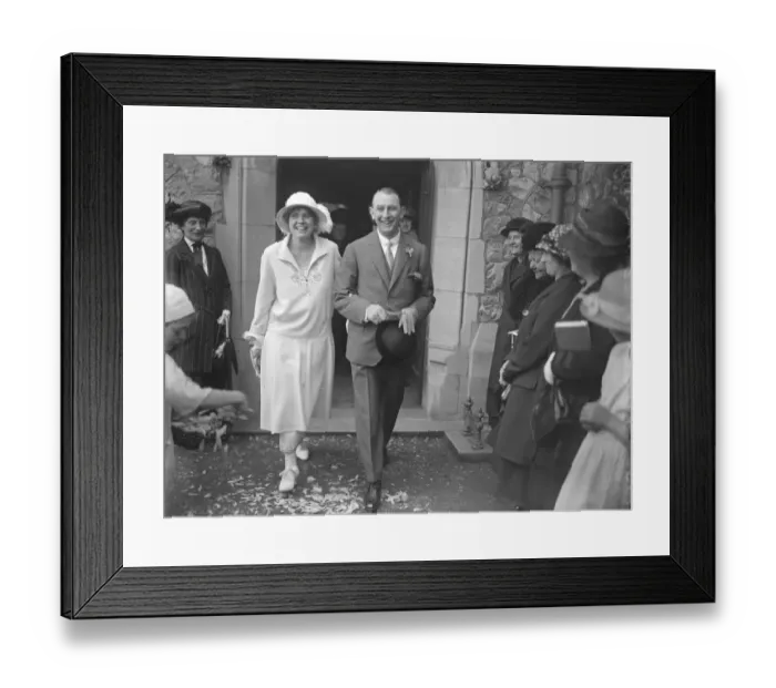 Framed Print : Well known singers wed Miss Marion Browne, and Mr Ivor Walters, the well known Framed Print : Well known singers wed Miss Marion Browne, and Mr Ivor Walters, the well known