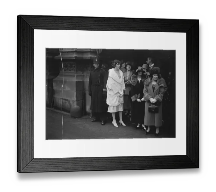 Framed Print : Miss Verney daughter of Mr Harry Verney of the Royal Household 6 March 1926 Framed Print : Miss Verney daughter of Mr Harry Verney of the Royal Household 6 March 1926