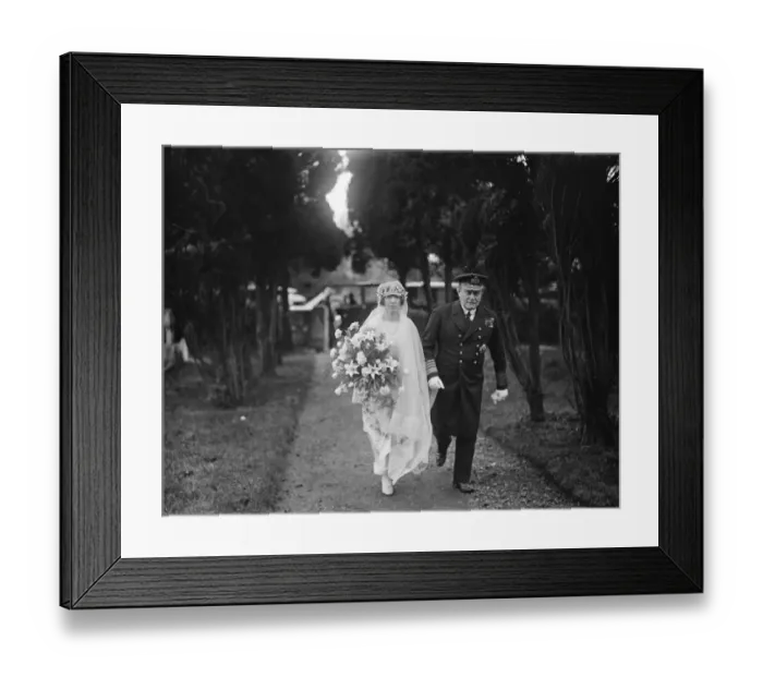 Framed Print : Admiral Sir Arthur Levesons niece weds Naval Lieutenant. Admiral Sir A Leveson Framed Print : Admiral Sir Arthur Levesons niece weds Naval Lieutenant. Admiral Sir A Leveson
