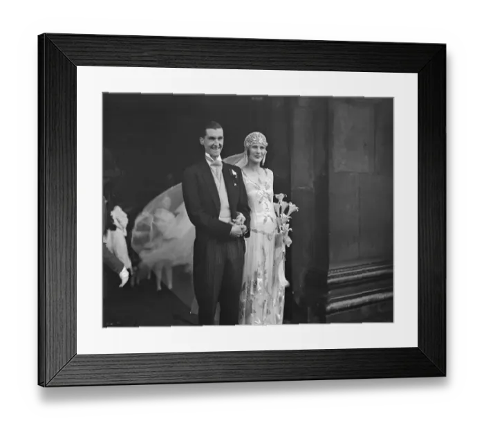 Framed Print : Wedding of Lord Weymouth and the Honourable Daphne Vivian at St Martins in the Fields Framed Print : Wedding of Lord Weymouth and the Honourable Daphne Vivian at St Martins in the Fields