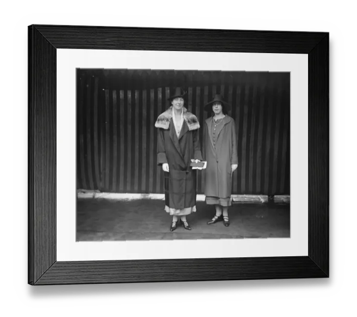 Framed Print : Wedding of Lord Suffield and Miss Olwen Philipps at St Peters Church, Carmarthen Framed Print : Wedding of Lord Suffield and Miss Olwen Philipps at St Peters Church, Carmarthen