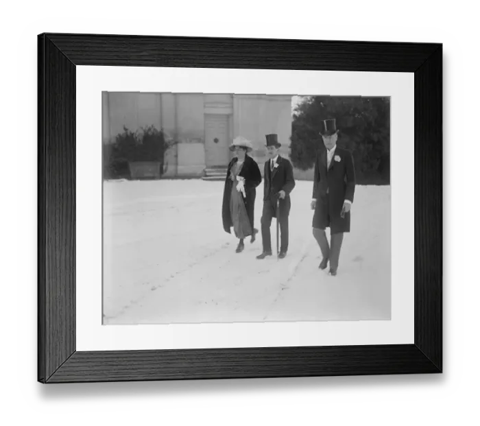 Framed Print : Marquesss Daughter Married Lady Phyllis Harvey and Captain John Duncan were married