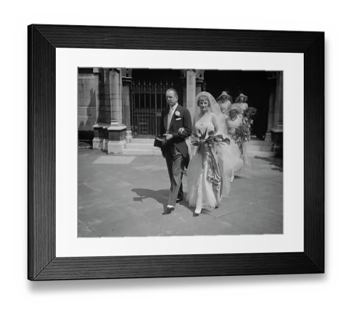 Framed Print : Shipping Magnates heir weds. Hon A M Weir and Miss Iris B Vincent, at St Margaret s Framed Print : Shipping Magnates heir weds. Hon A M Weir and Miss Iris B Vincent, at St Margaret s