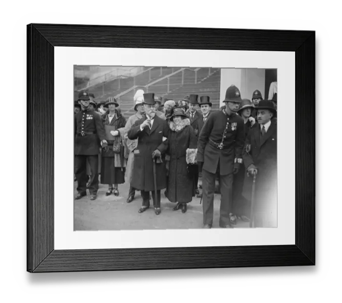 Framed Print : Celebrities at the opening of the British Empire Exhibition Mr and Mrs Solly Joel 23 Framed Print : Celebrities at the opening of the British Empire Exhibition Mr and Mrs Solly Joel 23