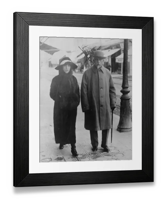 Framed Print : Royal Crisis in Greece, King to leave Athens The King of Greece it is reported