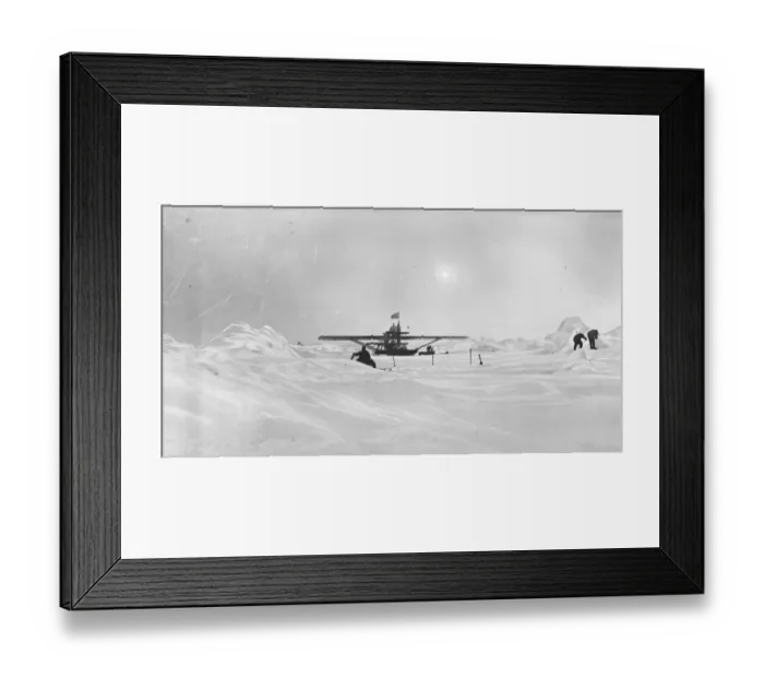 Framed Print : The polar flight The work 6 July 1925