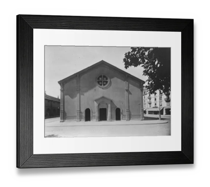 Framed Print : Hall of the Reformation at Geneva where the meeting of the League of Nations are being held Framed Print : Hall of the Reformation at Geneva where the meeting of the League of Nations are being held