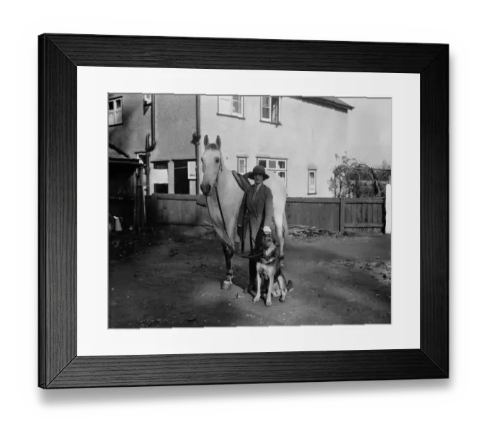 Framed Print : A fine sportswoman. Mrs George Duller, the wife of the famous hurdle race jockey Framed Print : A fine sportswoman. Mrs George Duller, the wife of the famous hurdle race jockey
