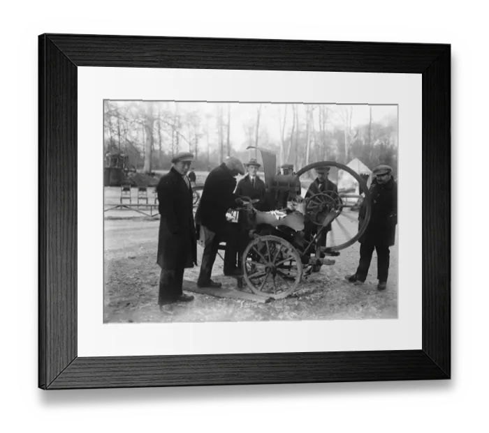 Framed Print : Latest Photographs From Ice Bound Holland The skate grinder. The operation is performed