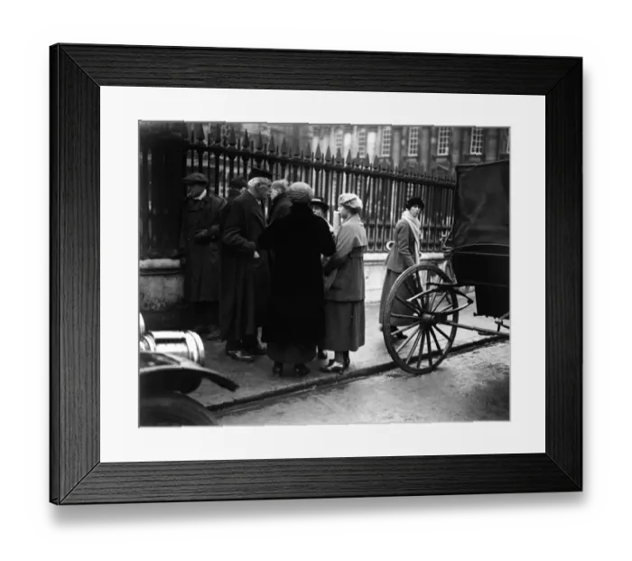 Framed Print : Cambridge votes against the entry of women into full membership of the University Framed Print : Cambridge votes against the entry of women into full membership of the University